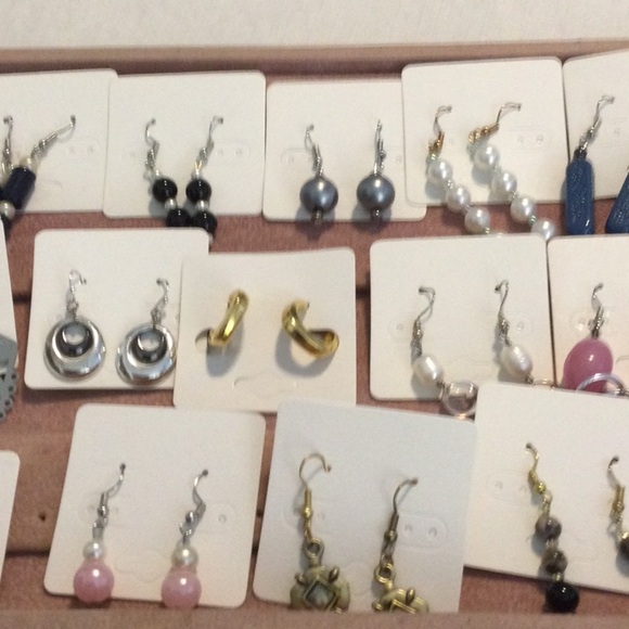 Chic Multicolor Earring Collection - Picture 3 of 5